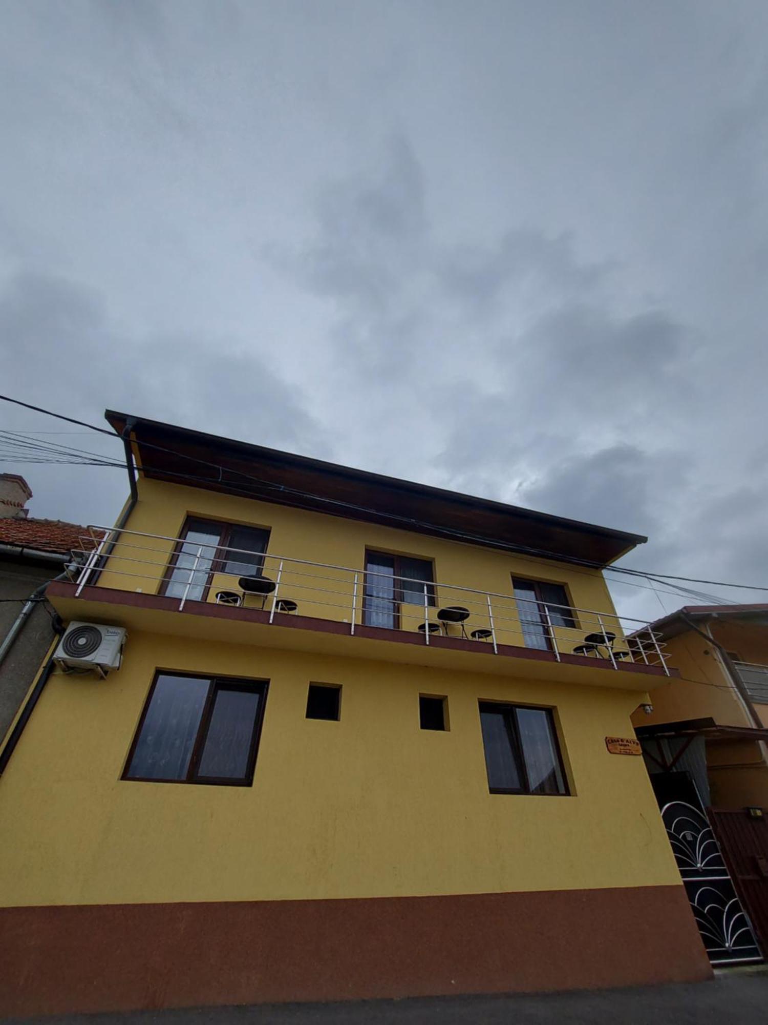 Casa Dalys Hotel Orsova Luaran gambar
